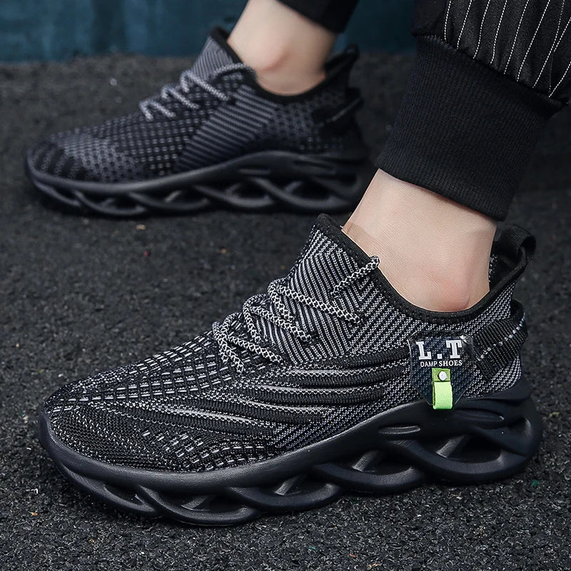 Breathable Men's Running Shoes Fashion Platform Men Casual Shoes Mesh