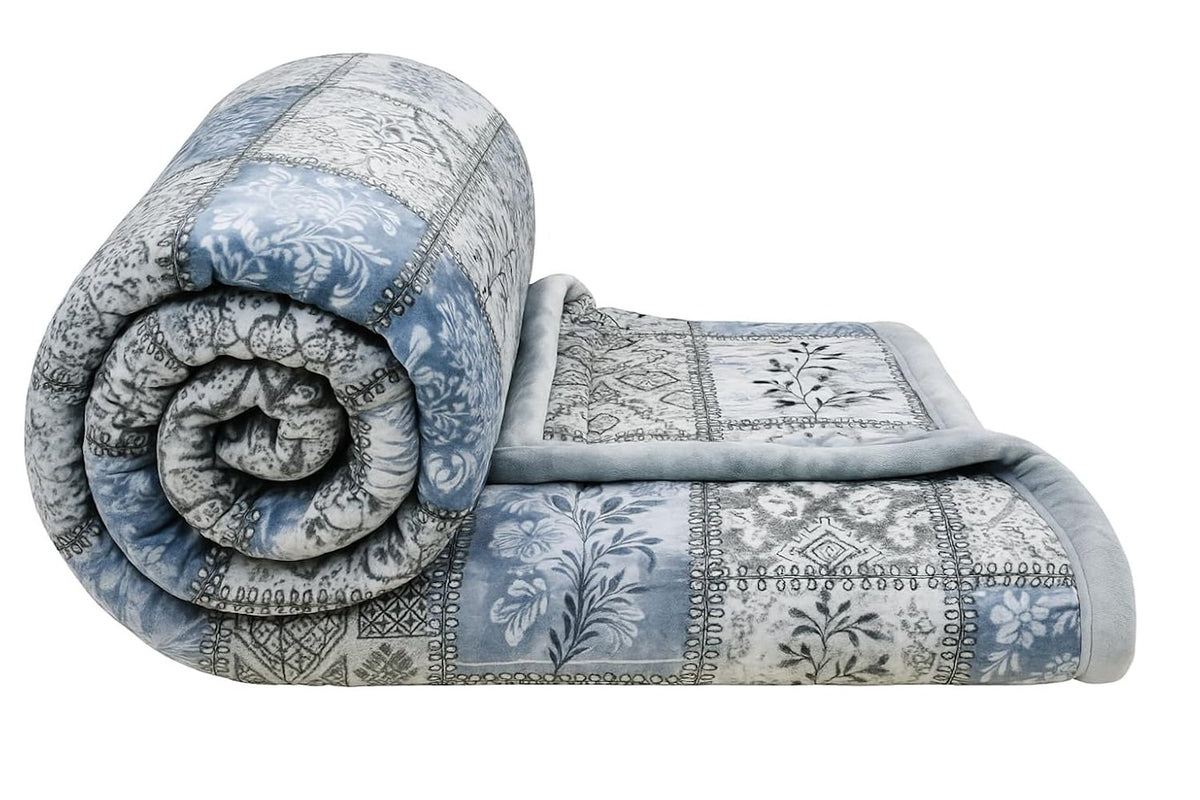 Comfortable Throw Blanket for Home